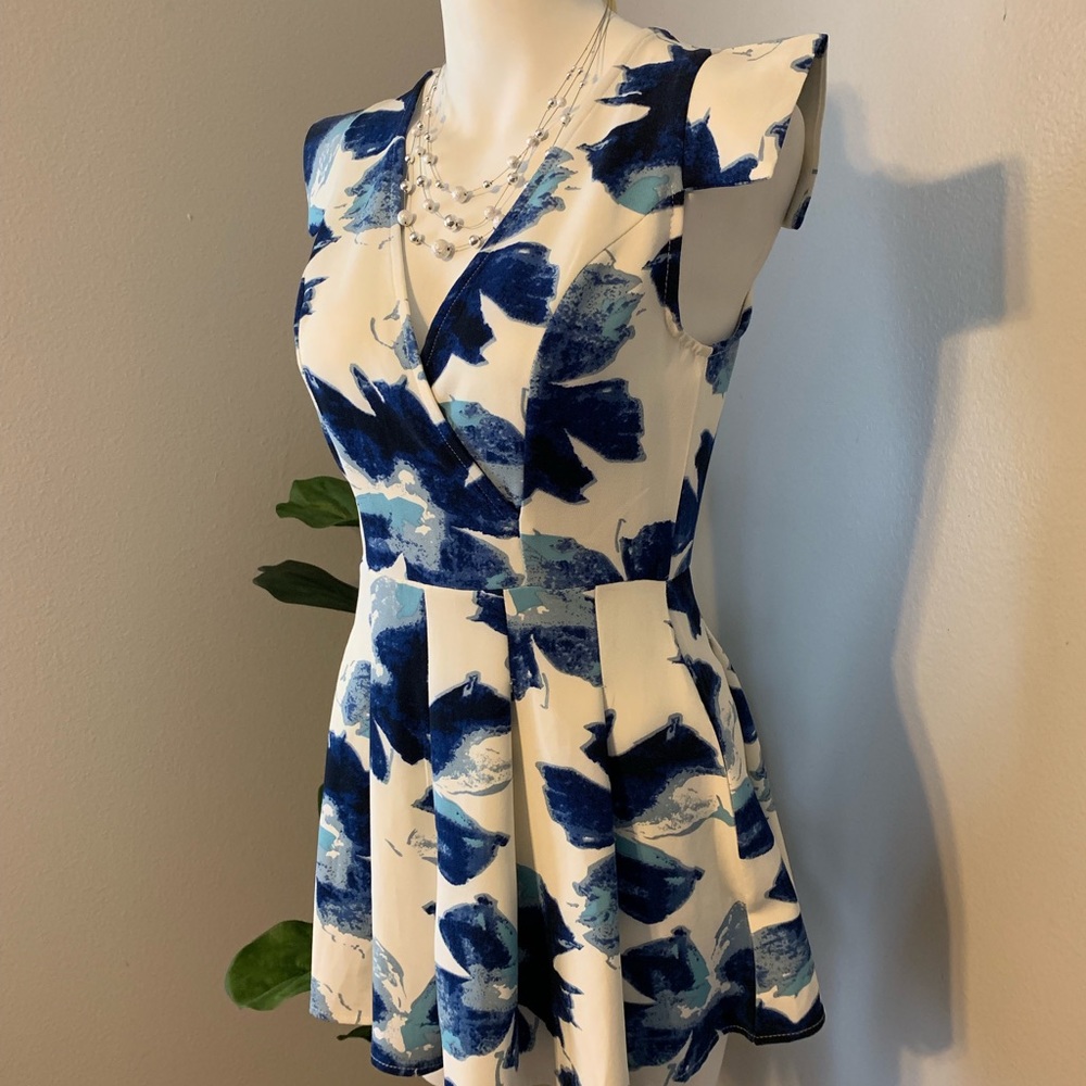 Romper - Picture 4 of 5